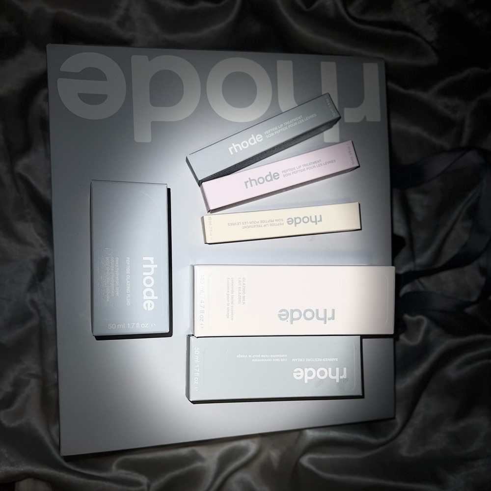 Hailey’s Complete Rhode kit. Daily healthy skincare